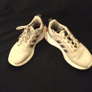 Adidas tennis shoes girls size 3.5